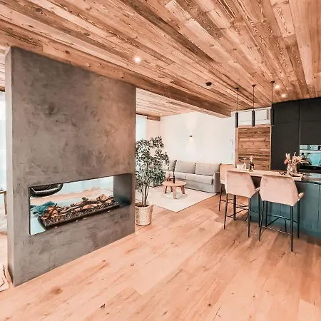 Apartamento Alpenluxus Presents Cloud 9 - Private Roof Terrace With Whirlpool Fügen Exterior foto