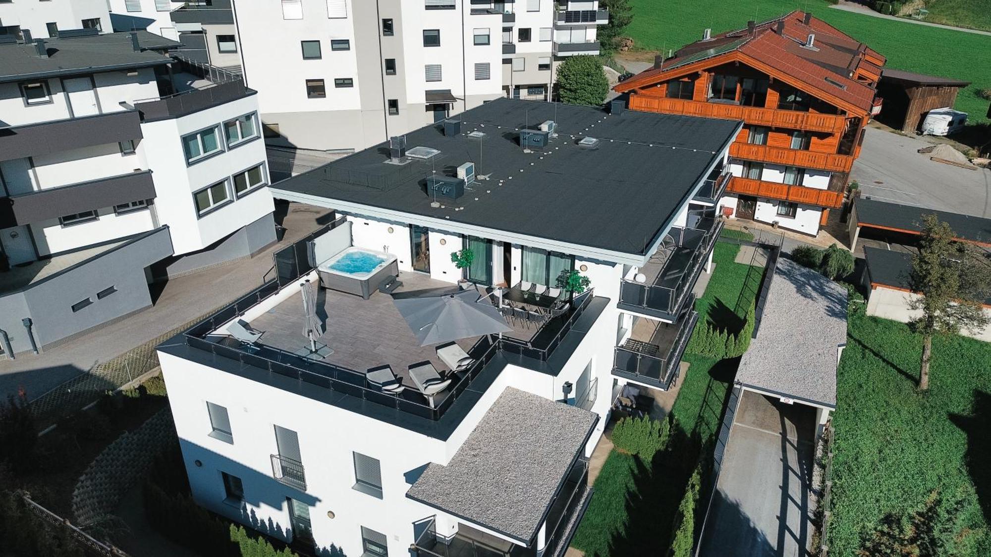 Alpenluxus Presents Cloud 9 - Private Roof Terrace With Whirlpool Fügen